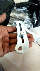 Cutter Stainless Multifungsi 18 MM Tahan Karat Original