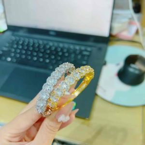 Vòng tay nửa đá tròn gắn đá cz nhân tạo siêu sáng trang sức sỉ kami