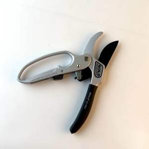 ตัดกิ่งไม้ 24มม. No.3130-8 โซโล กรรไกรตัดกิ่ง กิ่ง ALUWARE AW200