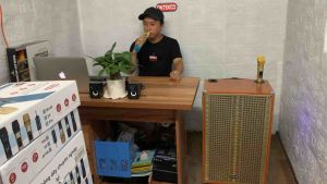 Loa kéo ontekco 1502 bass  40 tặng  kèm  2 mic