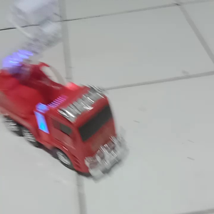 OBRAL MURAH... MAINAN ANAK MOBIL PEMADAM KEBAKARAN BESAR PAKE BATRE