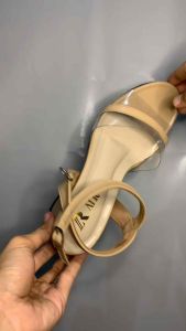 Sandal Wanita Hak 3 cm Motif Kaca
