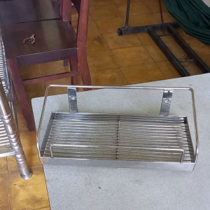 vĩ inox gia vị treo tường 15cm x 30cm. vĩ đang rất dày dặn