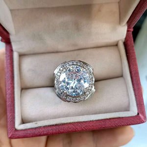 Cincin Batu Berharga: Cincin Batu White Topaz Super Mewah Elegan