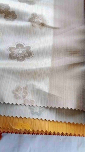 เศษผ้าตัวอย่างเหมาะสำหรับงาน DIY เป็นผ้าธรรมดา มีหลายสีหลายลาย จำนวน1 กิโลกรัม