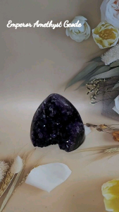 KRISTAL SG: Emperor Amethyst Geode/帝王紫晶簇