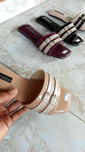 sandal wanita teplek terbaru size Setandar normal..37 sampai 40.tpk. 01
