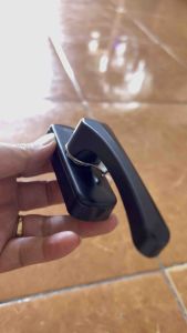 Khóa bán nguyệt (khóa sò) dùng cho cửa sổ trượt (cửa lùa)