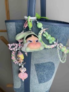 Crybaby x Powerpuff Girls ของแท้ พวงกุญแจ DIY พร้อมส่ง กระต่ายเขียว