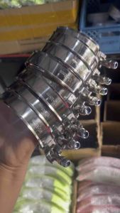 เข็มขัดรัดท่อสแตนเลส พับขอบอย่างดี ไม่เป็นสนิม ได้มาตรฐาน เข็มขัดรัดท่อยางห้องเครื่อง