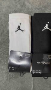 (1 Pair) Embroidered JD Logo Basketball Socks High Cut Premium Quality