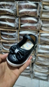 sepatu slip on anak perempuan model pita mutiara size 22-25