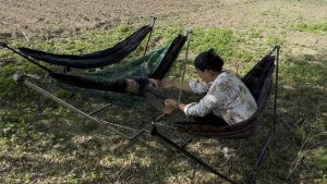 HAMMOCK FRAME FOLDED G.I PIPE MATERIALS RUST RESISTANT