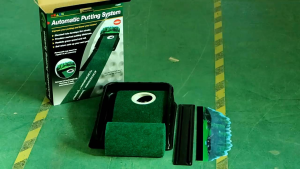 พรมซ้อมพัตต์ แบบพกพา ระยะพัตต์ 7 ฟุต. Golf 3D putting trainer mat new design