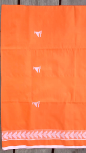 Kain Tenun Sutra Cantikputih Warisan Mandar  Sulawesi Barat