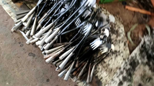 alat pencabut rumput liar penyiang gulma