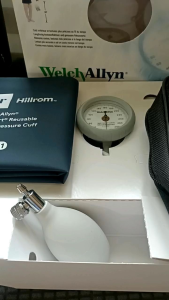 Welch Allyn Aneriod Sphygmomanometer Blood Pressure Monitor DURASHOCK