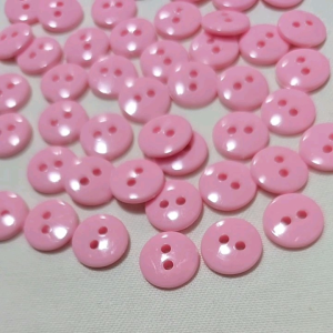 กระดุม (50 - 100 ชิ้น) ขนาด 9 มิล กระดุมกลม กระดุมพลาสติก กระดุมจมูกหมู ตกแต่งทำเหรียญโปรยทานหมู