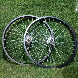 velg sepeda BMX 20in siap pakai atau wheelset 20 in sudah dirakit dan disetel jari2 36hol.sepeda lipat BMX minion