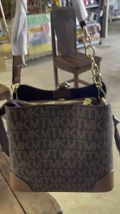 กระเป๋าทรงถัง กระเป๋าสะพายผู้หญิง กระเป๋าหนังพีวีซีกันน้ำ