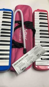 PIANIKA MELODICA ORIGINAL TAS COVER BIRU DAN PINK 32 KEY