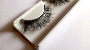 Bulumata Palsu R.20 3D Lentik Natural Eyelash Halus Lusinan 12 PASANG