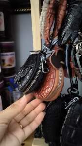 Móc khoá da cá sấu thật nhỏ gọn bền đẹp