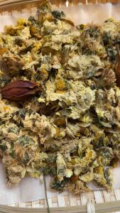 เก็กฮวย (ตราเสือ) อย่างดี กลิ่นหอม พร้อมเม็ดพุด ขนาด 45 กรัม