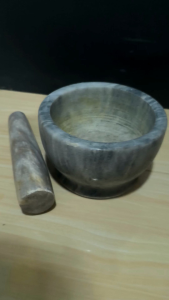 Mortar and Pestle (Almires)