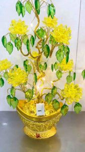 Chậu hoa gắn đèn pin cao 35cm