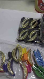 Jepit Rambut Sabit Medium Mata Sw Isi 12 pcs - Kemasan Berkualitas dengan Pilihan Warna Mix (RANDOM) - Harga Terjangkau #jepitrambut #aksesorisrambut #aksesorifashion