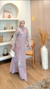 Regita Set Premium Ori – Gamis Set Jilbab Motif Bunga | Dress Muslim Wanita Busui Friendly | Bahan Premium Printing