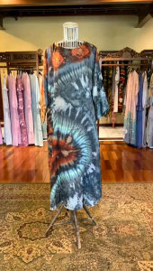 Ragelan Kaftan Viscos by Dian Pelangi: Busana Muslim Maxi Dress Modis