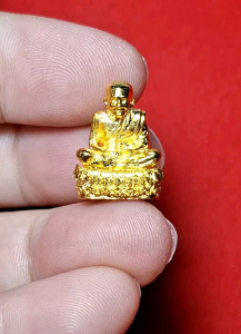 หลวงปู่ทวด รุ่น ปาฏิหาริย์นิรันตราย กฐิน ๖๖ เนื้อบรอนซ์ทองแผ่นโค้ดเนื้อเงิน