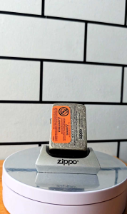 SILVER GUARANTED TEXT OF ZIPPO \"VINTAGE LOOK\" EDITION USA