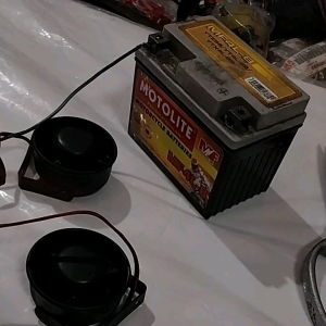 UNIVERSAL MOTORCYCLE AUXILIARY BRAKE SOUND *(12-VOLTS USAGE) *(CID/DU) *(-SSW1)