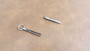 nhíp titanium siêu bền treo móc khóa tiện lợi