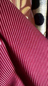 KAIN TIMBUL KURSI SOFA MINIMALIS MOTIF SALUR PER 100X140CM // KAIN JOK KURSI METERAN