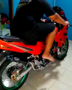 Knalpot DBS cobra kawasaki ninja leher/perut Stainles Press Silincer Carbon Suara Dijamin Garing/Enak Khas 2 Stroke