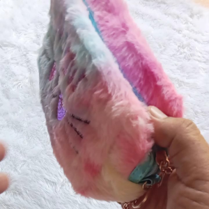 Dompet Kosmetik Bulu Premium: Desain Elegan & Tahan Lama