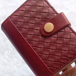 dompet lipat dua resleting anyaman