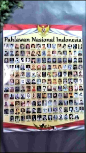 TATSBITA Pajangan Hiasan Dinding Dekorasi Wall Decor Poster Pahlawan Nasional Indonesia Ukuran 30x40cm