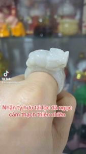 Nhẫn đá tỳ hưu phong thuỷ tài lộc đá ngọc cẩm thạch