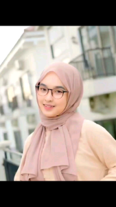 Kacamata Minus dengan Lensa Photocromic Anti Radiasi