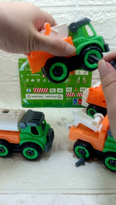 Mainan Anak Mobil Truk DIY 4jenis Mobil Obeng bongkar pasang