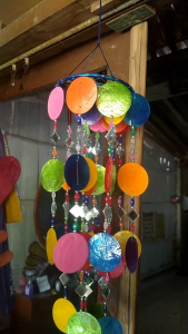 HIASAN KERANG SIMPING KACA KLINTING-KLINTING LABA/ LONCENG ANGIN KERANG SIMPING / HIASAN PINTU LONCENG ANGIN KERANG CANTIK