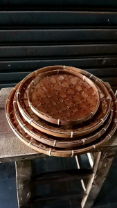 anyaman piring bambu bulat - 1 set piring lalapan - piring bambu berkaki - nampan bambu kecil