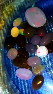 Kalimaya Banten 22pcs lonstone