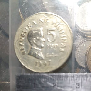 Koin Filipina Koleksi kuno 5 Piso Tahun 1997 BEKAS