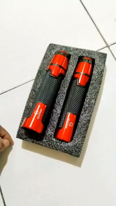 HANDLE GRIP MOTOR COCOK UNTUK SEMUA JENIS MOTOR PRODUK BERKWALITAS TINGGI